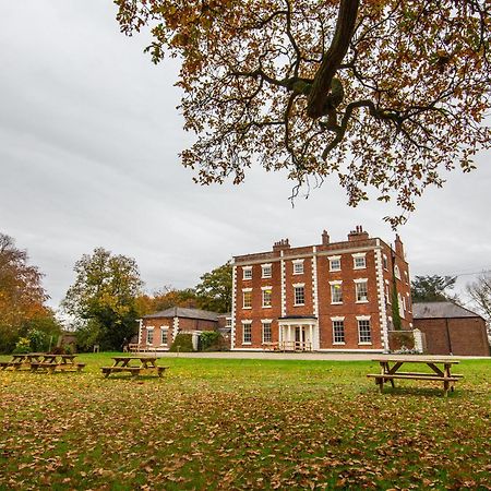 Yha Chester Trafford Hall Dunham-on-the-Hill 외부 사진