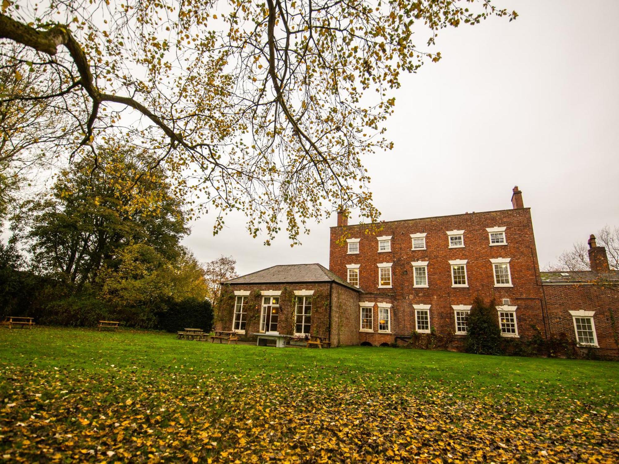 Yha Chester Trafford Hall Dunham-on-the-Hill 외부 사진
