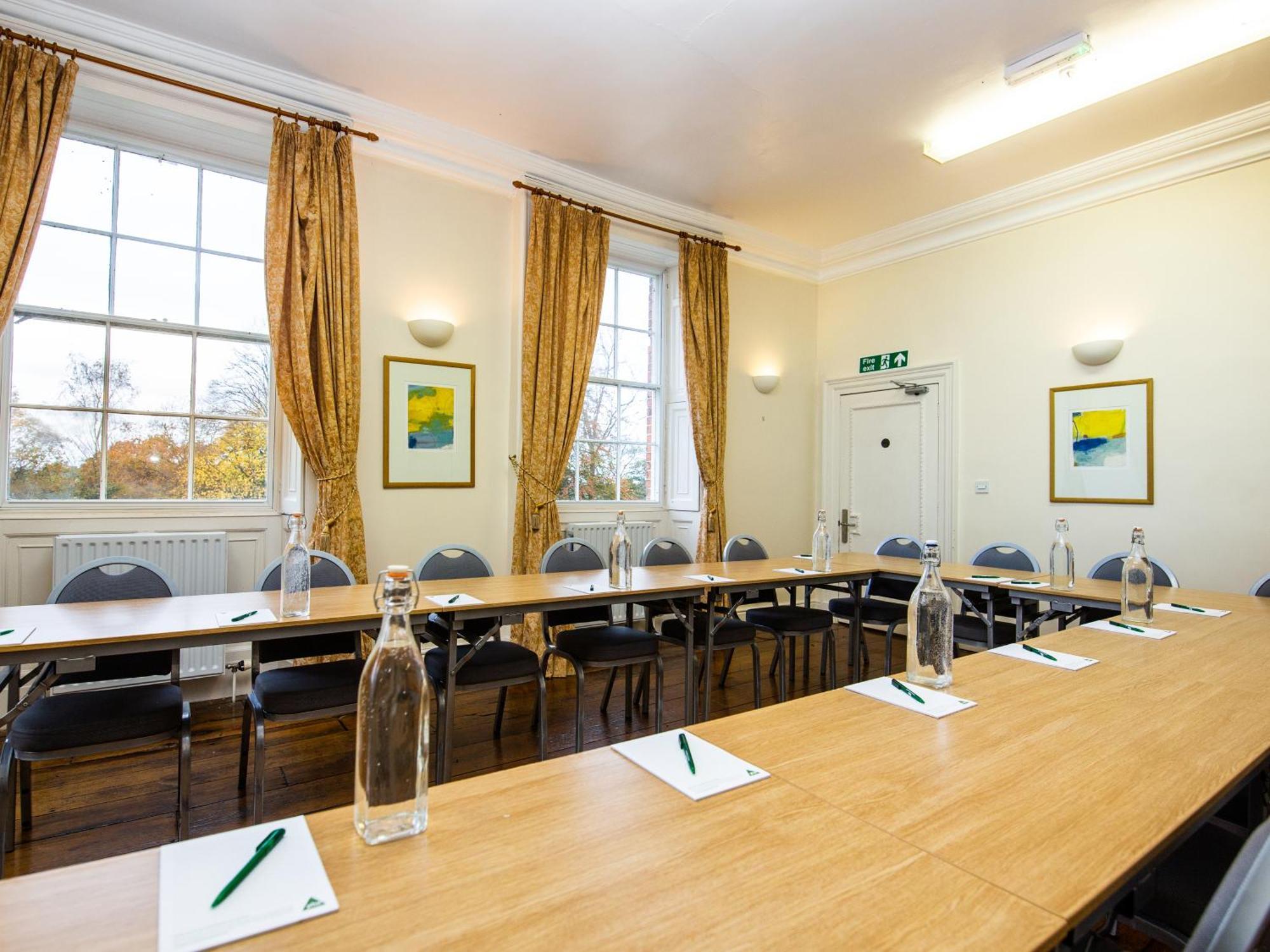 Yha Chester Trafford Hall Dunham-on-the-Hill 외부 사진